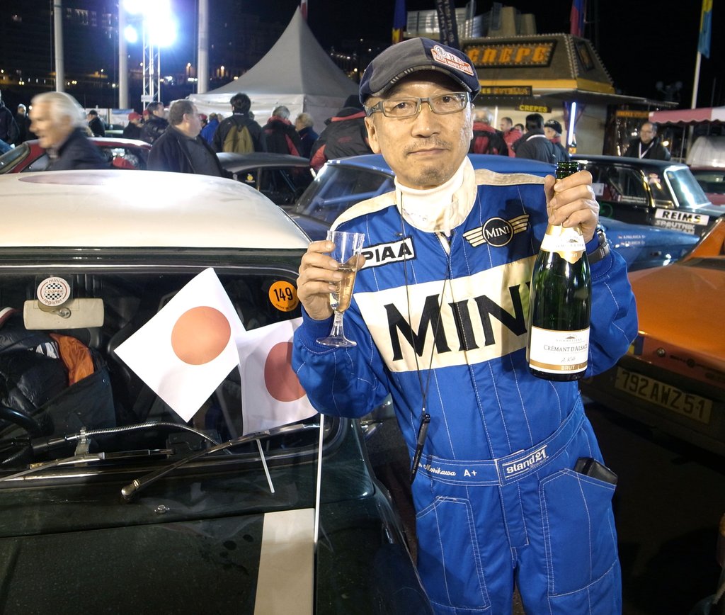 Osam Morikawa ser frem til den traditionsrige natteafslutning på havnen i Monaco, hvor alle deltagere naturligvis får champagne efter de mange strabadser i de franske alper